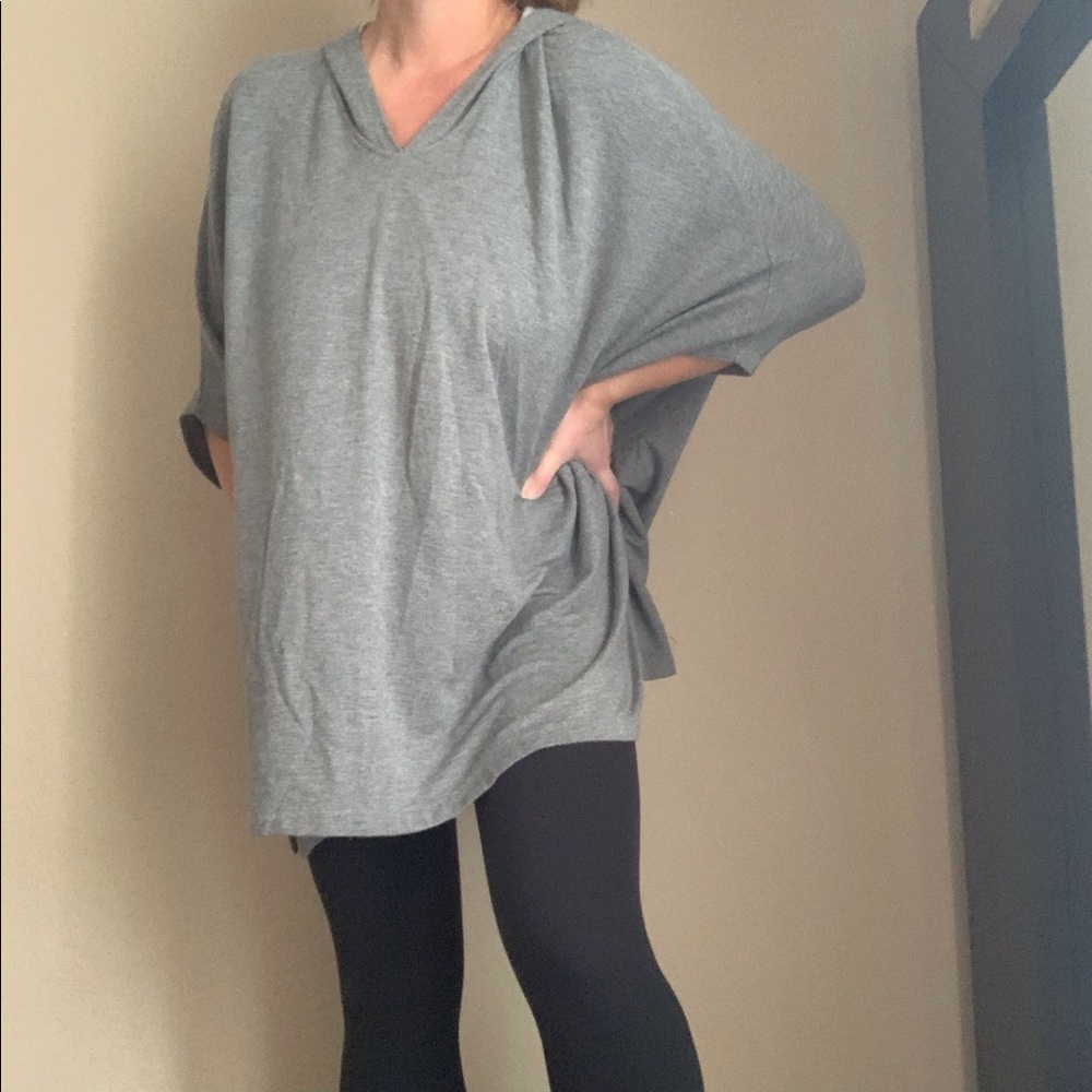 Chicos Zenergy Grey Hooded Cape